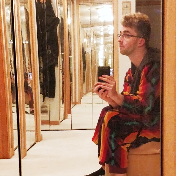 Meet your Posher, Nick - Picture 3 of 3